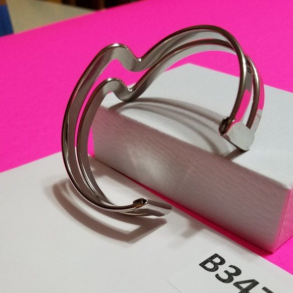 Vintage Jewelry - FABULOUS! Bracelet,